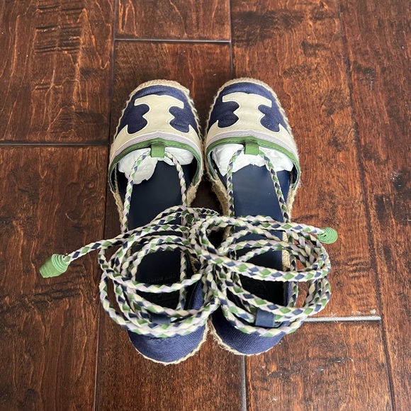 Tory Burch Laguna Espadrille Wedge Size 6 - Picture 7 of 9